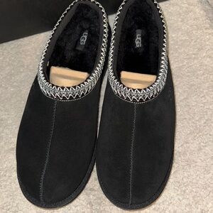 UGG Black Slip-On Sandals